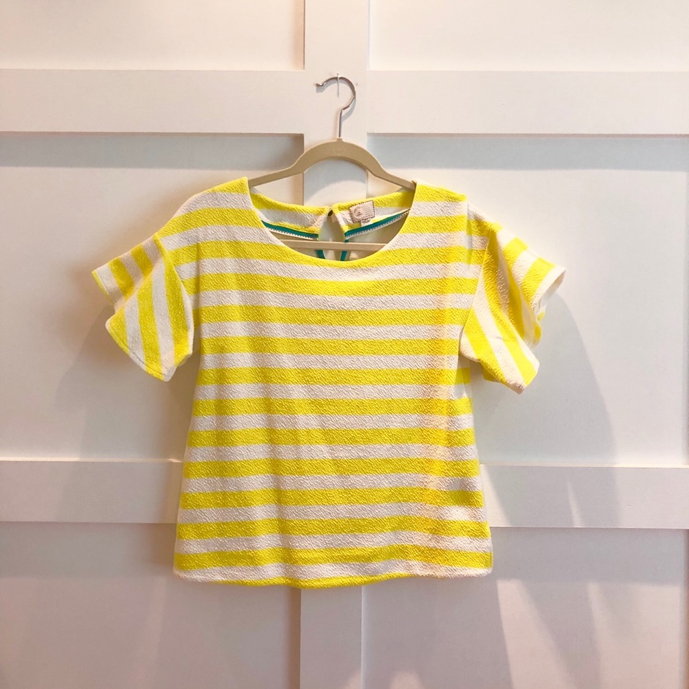 Anthropologie Flutter Sleeve Top - X-SMALL - EUC